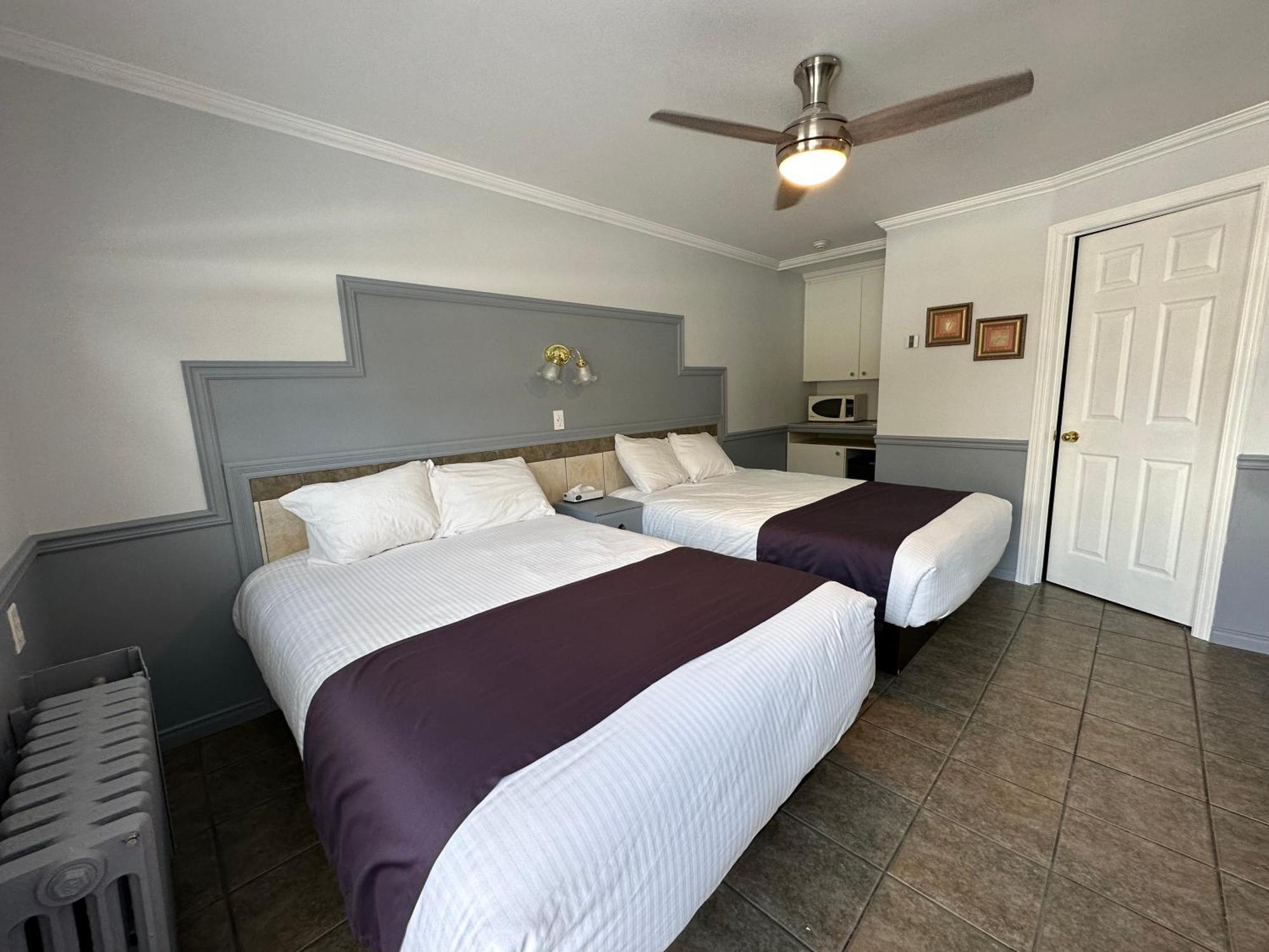 Motel Le Refuge Sherbrooke Esterno foto